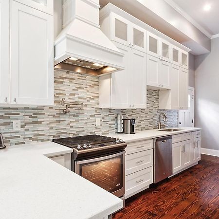 Amazing 3Bedroom Townhome, In Historic Dryade City New Orleans Exterior foto